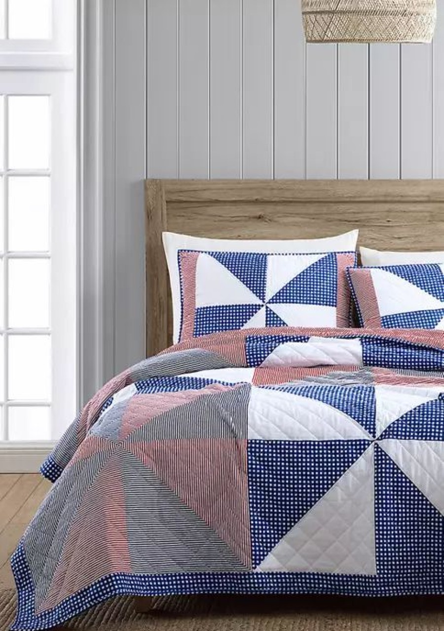 Bed & Bath * | Top 10 Modern. Southern. Home. Americana Pinwheel Quilt Red