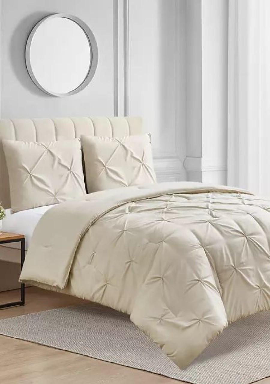 Bed & Bath * | Cheapest Modern. Southern. Home. Kiss Pleated Comforter Set